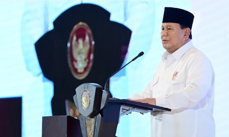 prabowo-minta-tni-polri-berkorban-hingga-serahkan-nyawa-untuk-rakyat-30012025-173801